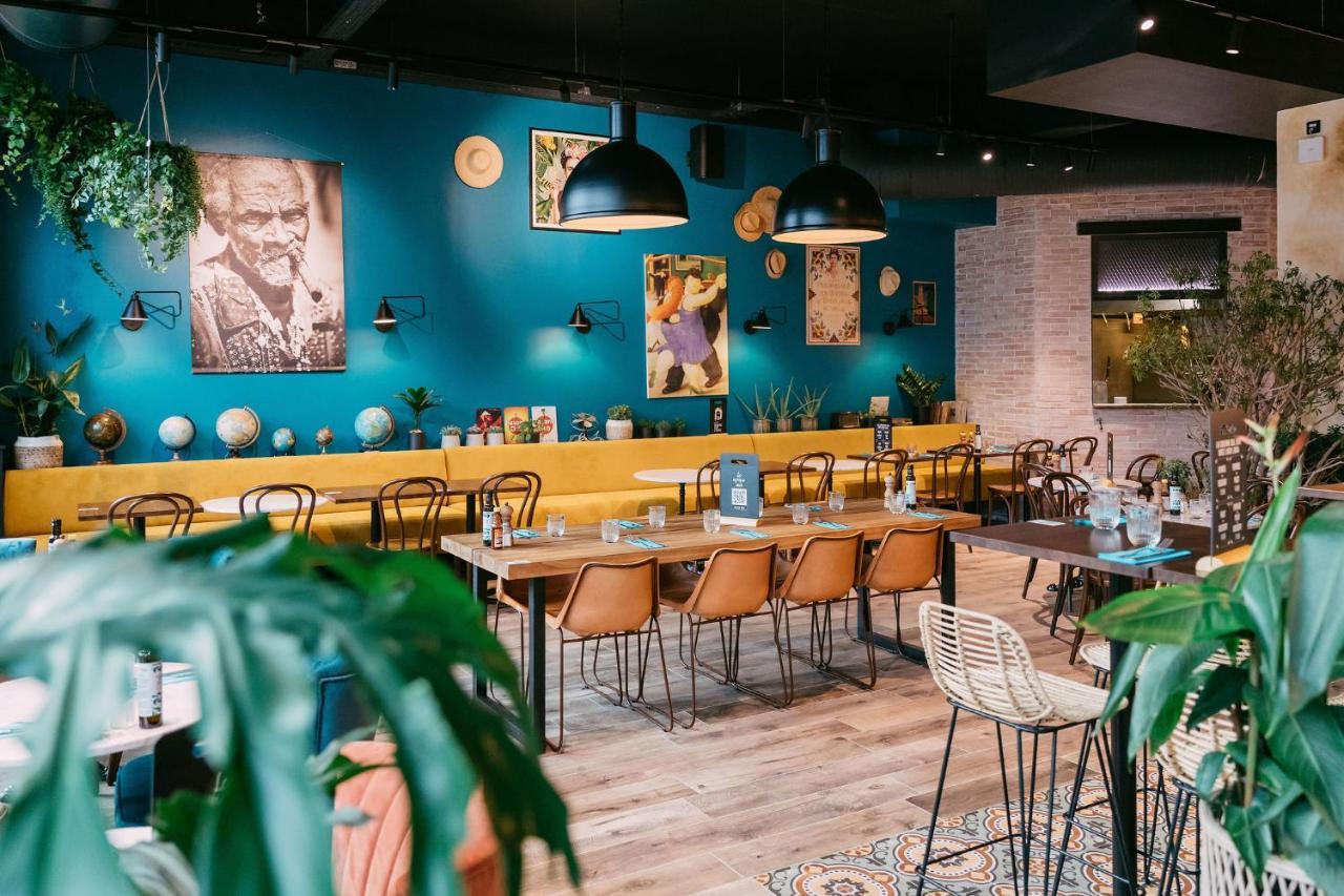 Aiden By Best Western Lorient Centre Εξωτερικό φωτογραφία