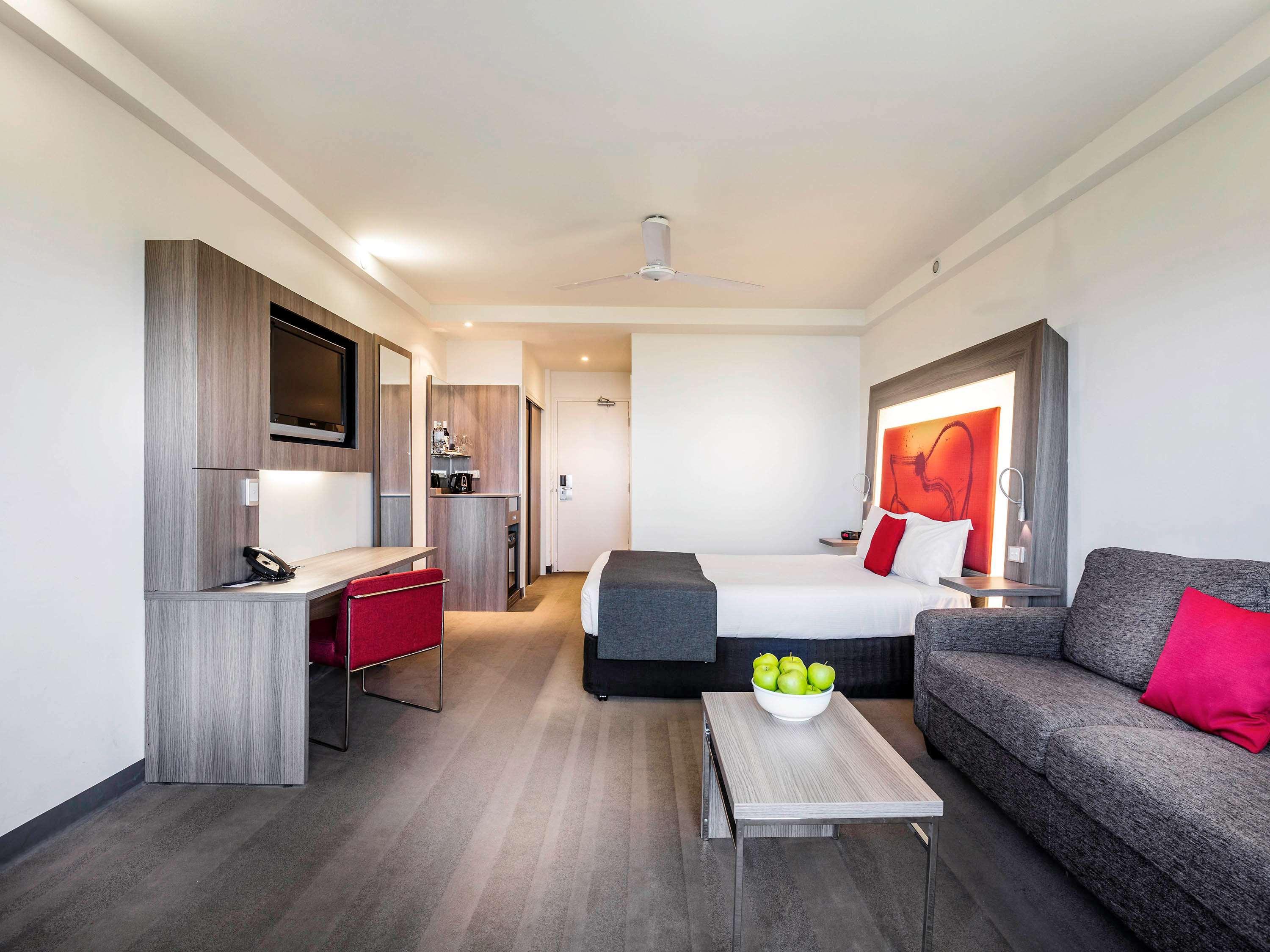 Aiden By Best Western Lorient Centre Εξωτερικό φωτογραφία