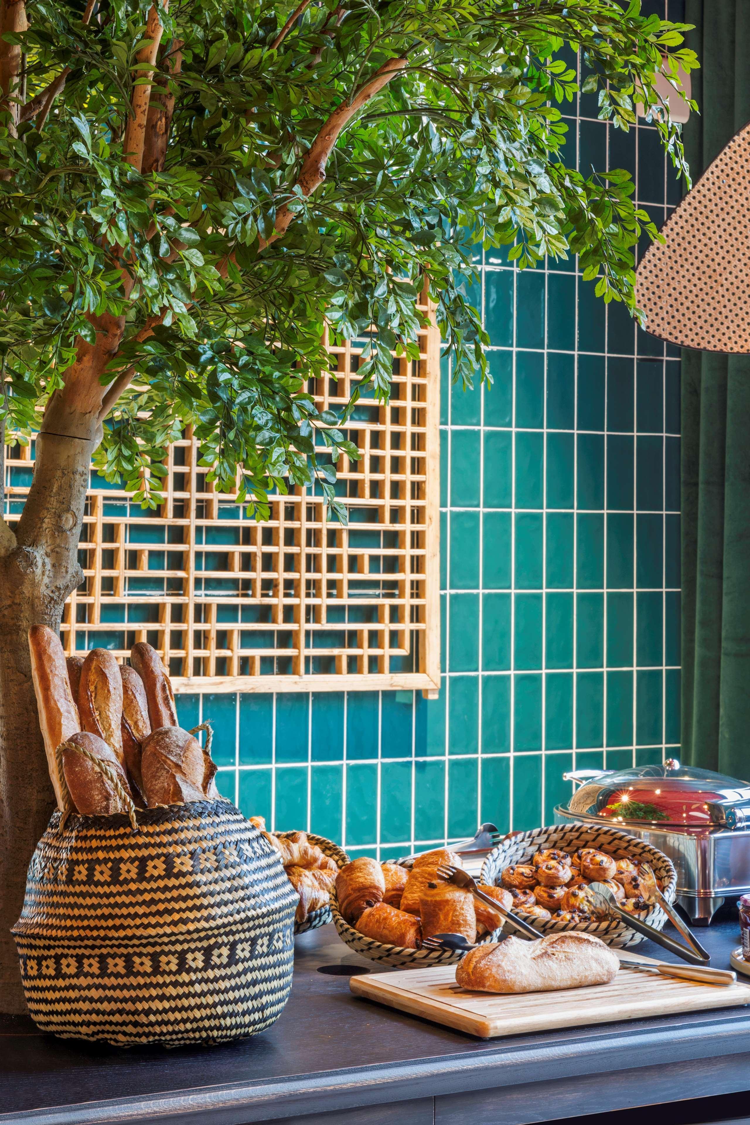 Aiden By Best Western Lorient Centre Εξωτερικό φωτογραφία