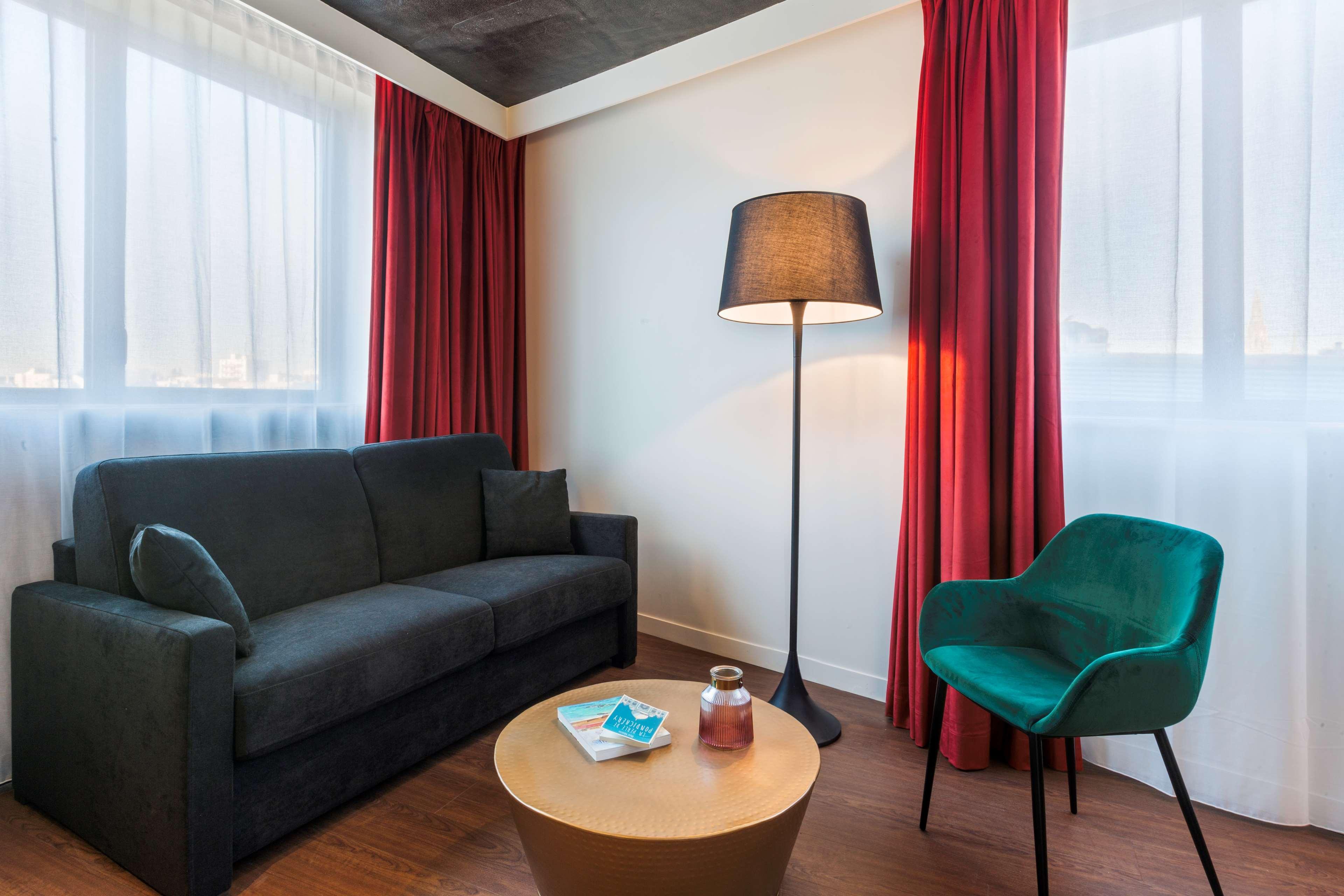 Aiden By Best Western Lorient Centre Εξωτερικό φωτογραφία