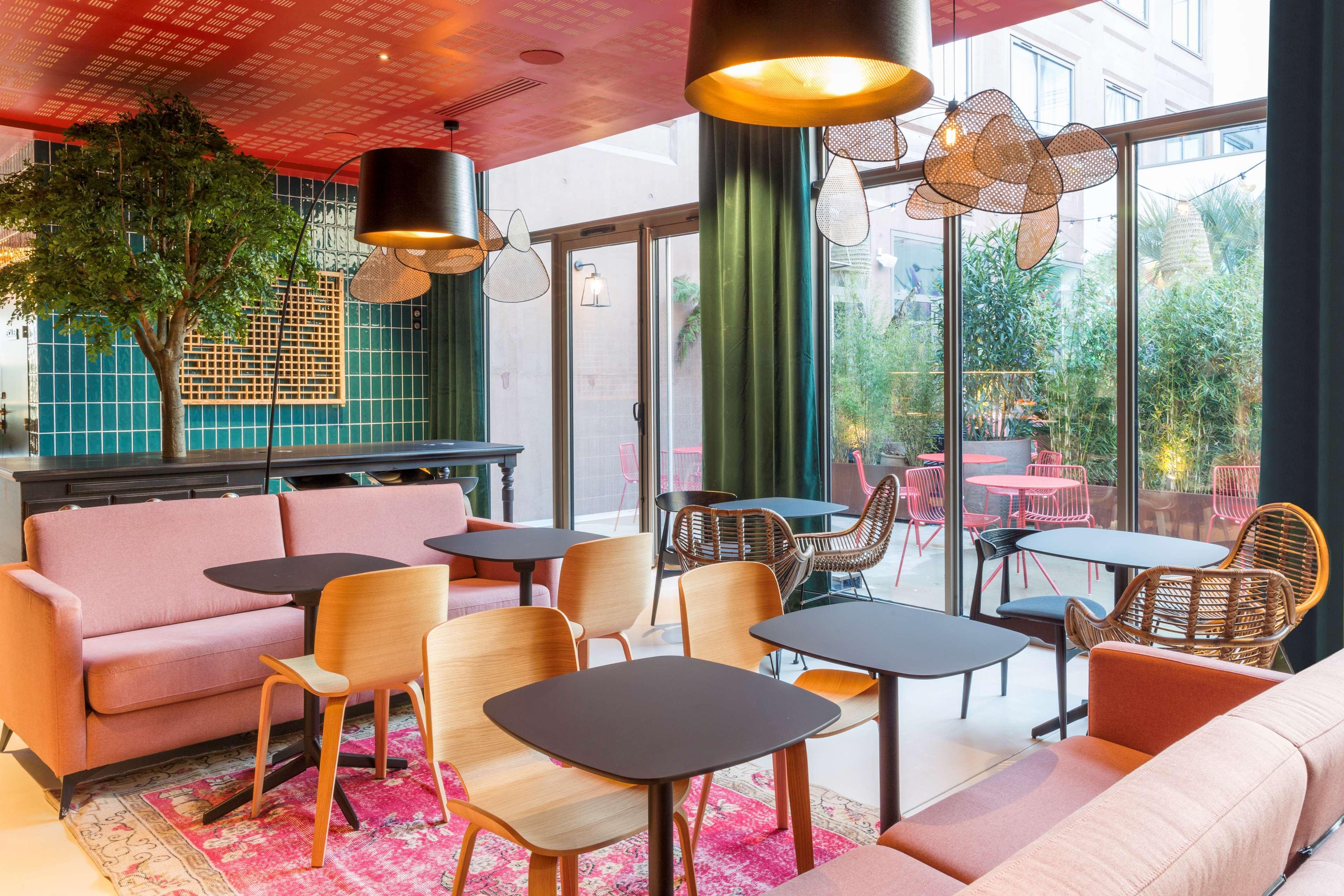 Aiden By Best Western Lorient Centre Εξωτερικό φωτογραφία