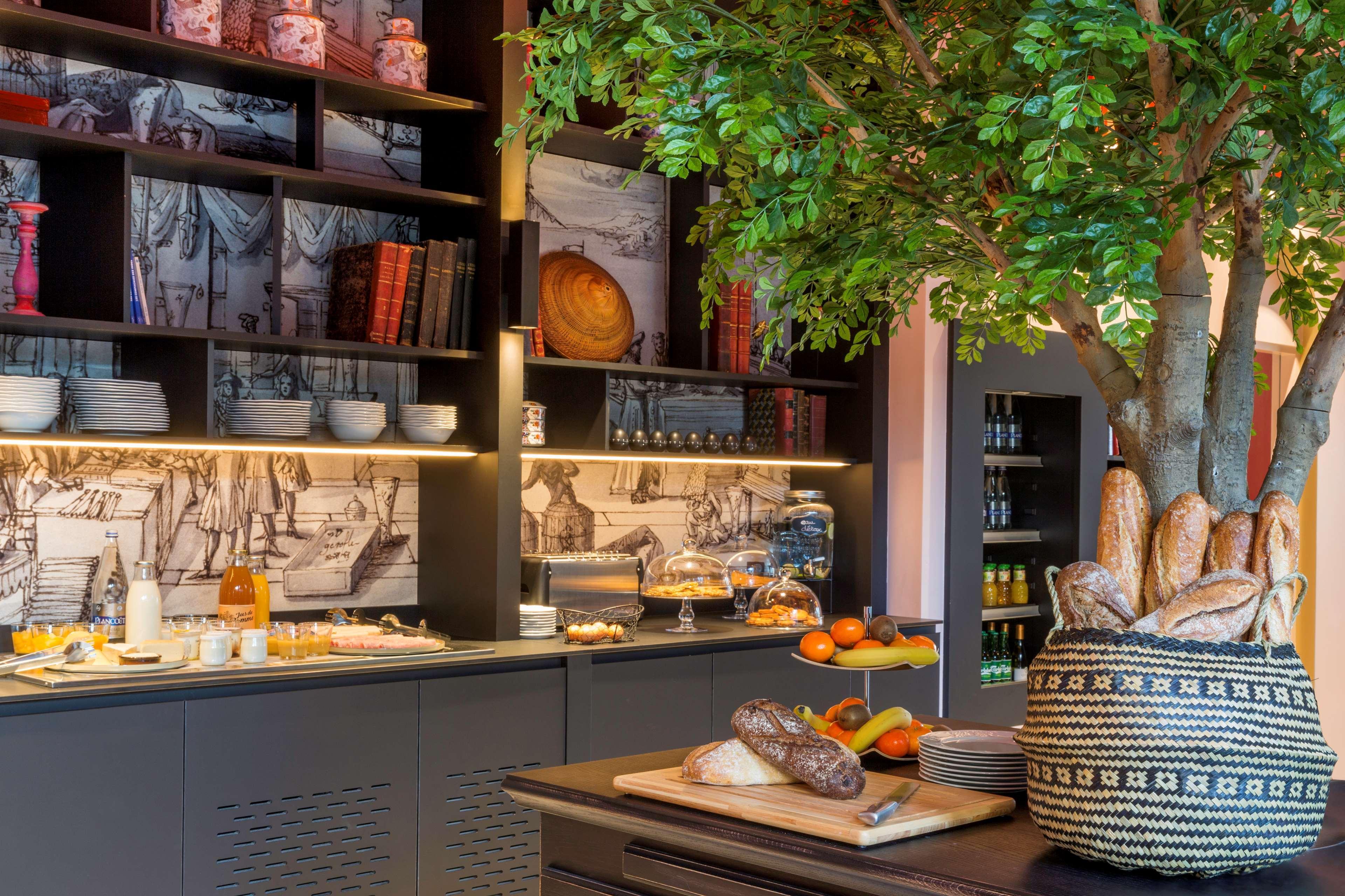 Aiden By Best Western Lorient Centre Εξωτερικό φωτογραφία